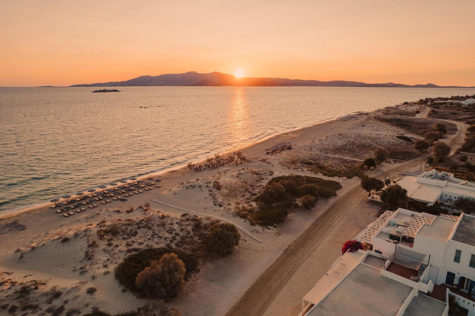 Almiriki Naxos Beachside Living Plaka  Bagian luar foto