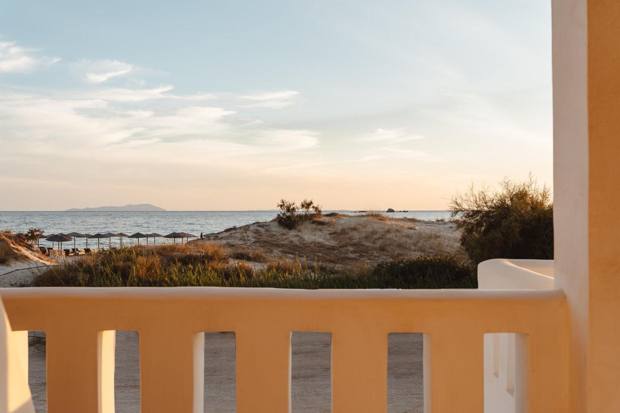 Almiriki Naxos Beachside Living Plaka  Bagian luar foto