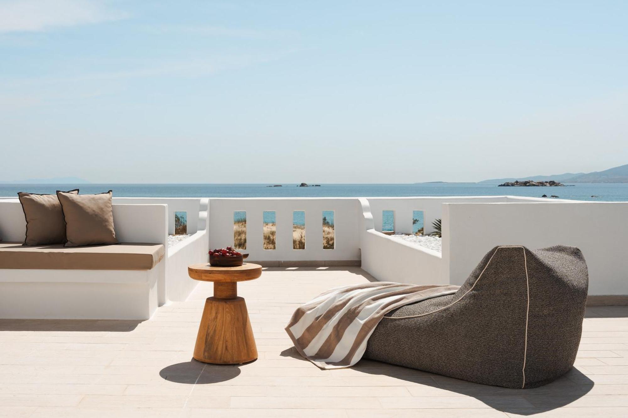 Almiriki Naxos Beachside Living Plaka  Bagian luar foto